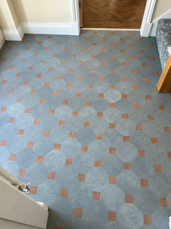 Amtico Form mini key stone in Diffusion Chambray & Stucco Clay.