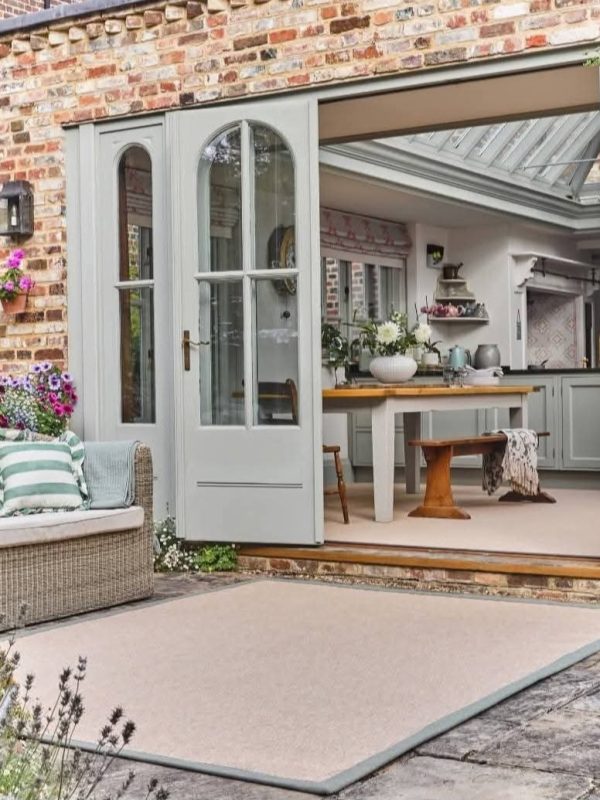 Victoria Carpets Easi Sisal outdoor rug.